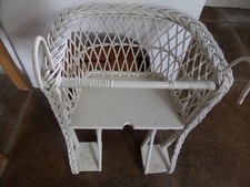 RETRO - Fahrrad Kindersitz, Holz weiß mit Peddigrohrgeflecht, 1970er Jahre