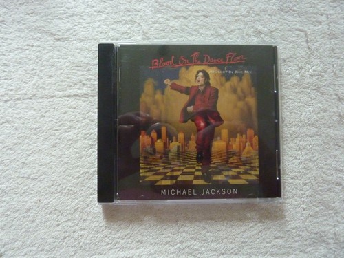 Blood the dance floor - on,