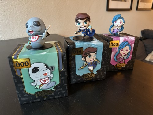 League legends figure - league,
