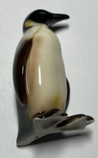 Handbemalte Pinguin Figur -