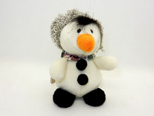Nici Schneemann sitzend Plüschtier Sammelfigur ca. 14 cm