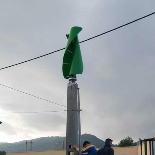 2kw windkraftanlagen - ,