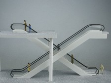 Rolltreppe  zwei-geschossig