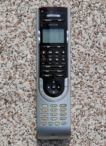 Logitech harmony 525 - logitech,