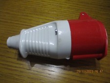 CEE   Drehstrom Stecker Steckdose 16A 5-polig