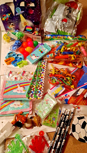 Karton wurfmaterial karneval - 1,
