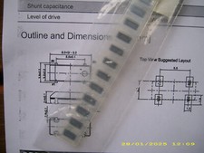25 x SMD Uhrenquarz Resonator
