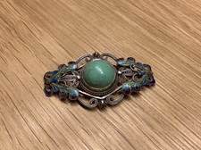 Brosche mit Türkis und emaillierten Schmetterlingen (Antikschmuck)