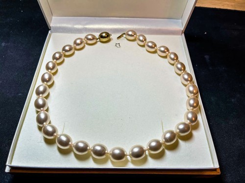 Goldene perlenkette aus - perlenkette,