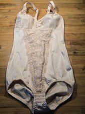 Triumph Classic MiederBody wie