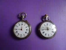 Zwei alte Damen Taschenuhren