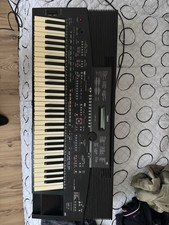 Keyboard Yamaha PSR-1700 mit