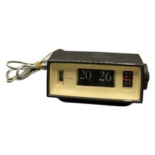 Copal Klappzahlen Wecker Model 701 Designer Tischuhr Nachttisch 70er Jahre Retro