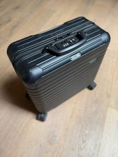 Rimowa salsa Buisness Multiwheel Trolley Pre LVHM