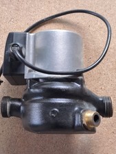 Grundfos Umwälzpumpe UPS15-35/50 Kreiselpumpe