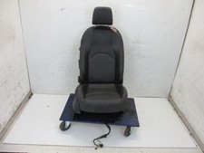 Sitz vorne rechts Teilleder FR