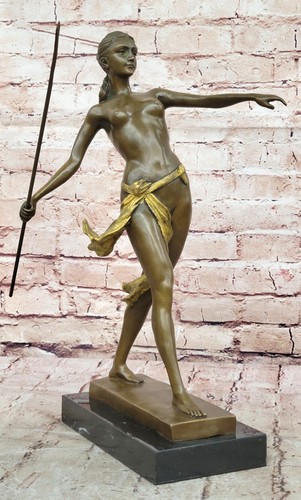 Nackte bronze jägerin diana - nackte,