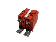 2x SEW Eurodrive Movitrac B Umrichter MC07B0008-5A3-4-00 Out: 2,4A 0,75kW