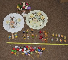 66 Teile Osterdeko Bunte Osterfiguren u. Osteier meist zum aufhängen für Strauch