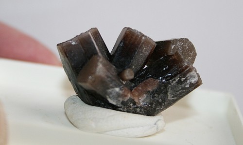 Pyromorphit bis 5cm - xx, ca.1,5cm