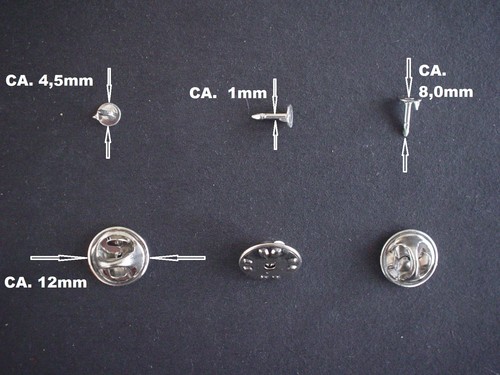 Silberfarbene pins - 25,