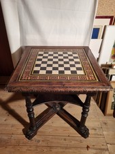 Antiker schachtisch mit mosaik - mit,