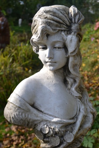 Frauenbüste böhmen - frauenbüste,