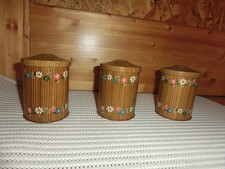 3 kleine Blechdosen, rund, m. abnehmbarem Deckel, braun mit Blütenbordüre