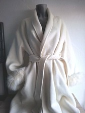 Damen Mantel Farbe Crema Gr. M