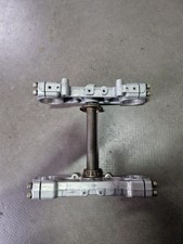 Ducati Monster Gabelbrücke