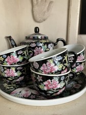 Asiatisches Tee/Kaffee Geschirr 8-teilig, schwarz mit Blüten, Porzellan, China