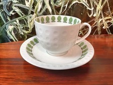 ARZBERG Germany - Form 2375 Golfball grüne Blüte - Kaffeetasse mit Untertasse