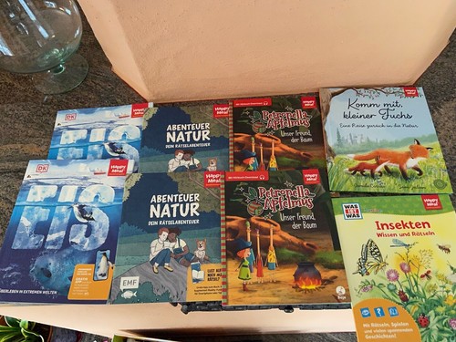 Kinderbücher aus happy meal - happy,