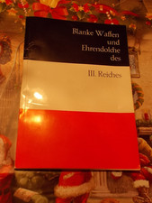 Blanke Waffen und Ehrendolche