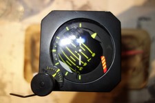 Flugzeug Bordinstrument Künstlicher Horizont