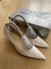 weiße Perter Kaiser Schuhe