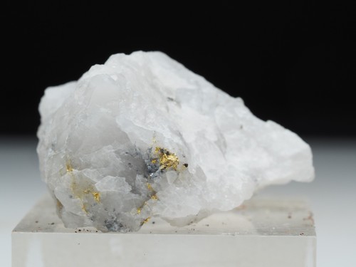 Gold ged - gold,, quarz