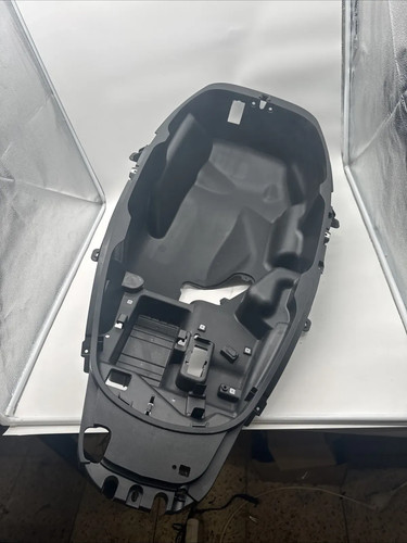 Piaggio vespa mp3 helmfach - piaggio,