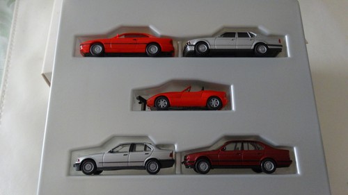 Bmw miniaturenset 850i 735i - 850i,,