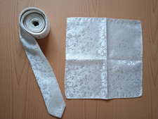 Krawatte zum binden und