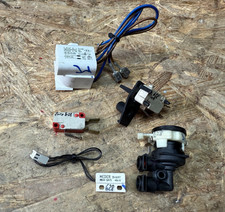 Ersatzteile Konvolut - Netzfilter, Ventile Mikroschalter, Sensoren JURA Typ 628