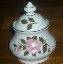 1 Zuckerdose + Deckel   KIRCHENLAMITZ  Wildrose  grüne Rand 