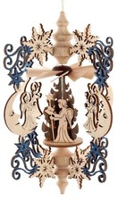 Baumbehang Hängepyramide