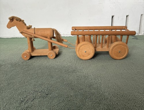 Vintage holzspielzeug pferd - vintage,