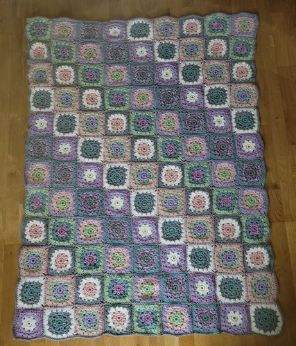 Granny square - granny,