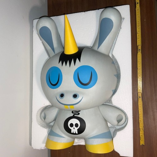 Kid robot zebracorn - robot,