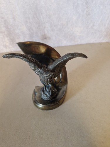 Antike adlerfigur aus messing - adlerfigur,