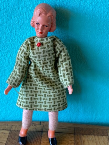 Frau caco biegepuppe kleid - frau,