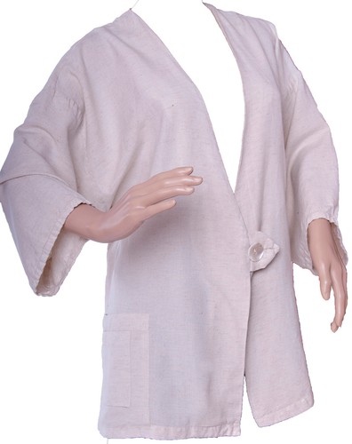 Jacke mit einem großem - , knopf