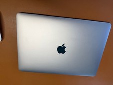 Apple MacBook Pro Retina A1989